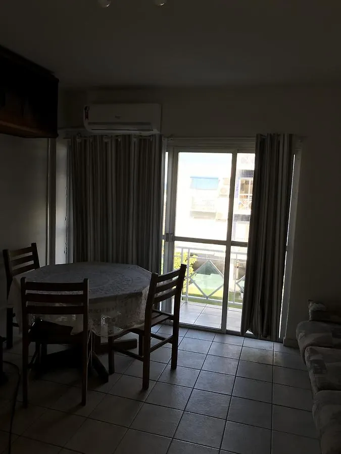 Cons Das Flores Florianópolis 公寓
